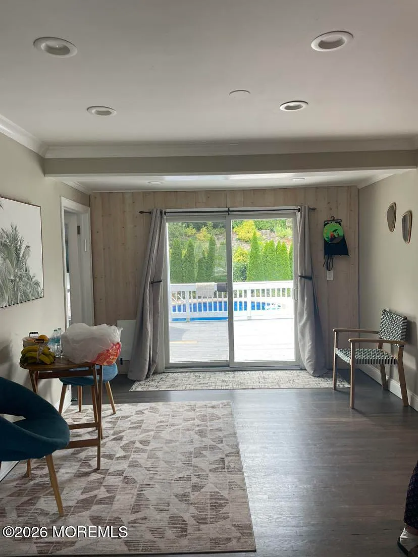 4 bed, 2188 sqft, $5,000 — Photo 3