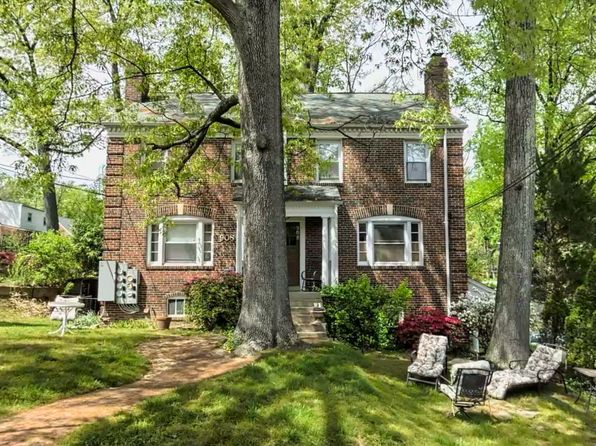 908 Hudson Ave APT 3