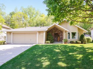 1480 Rice Creek Dr NE, Fridley, MN 55432