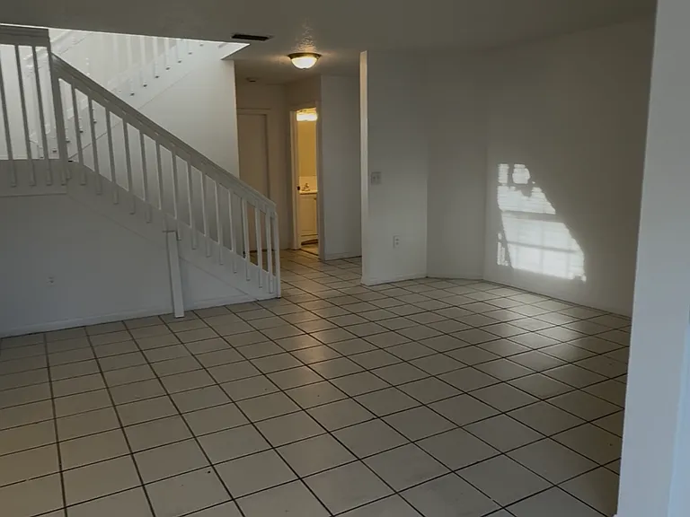 127 SW 159th Way — Photo 76