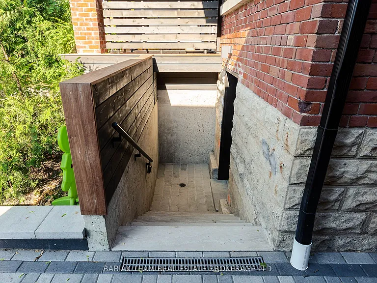 1 Ostend Ave #LOWER — Photo 2