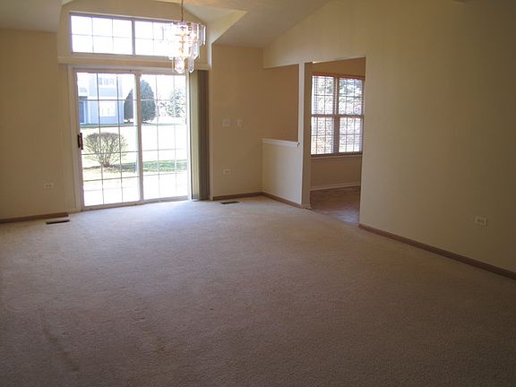 3rd image of 2603 Cedar Glade Dr Unit 102