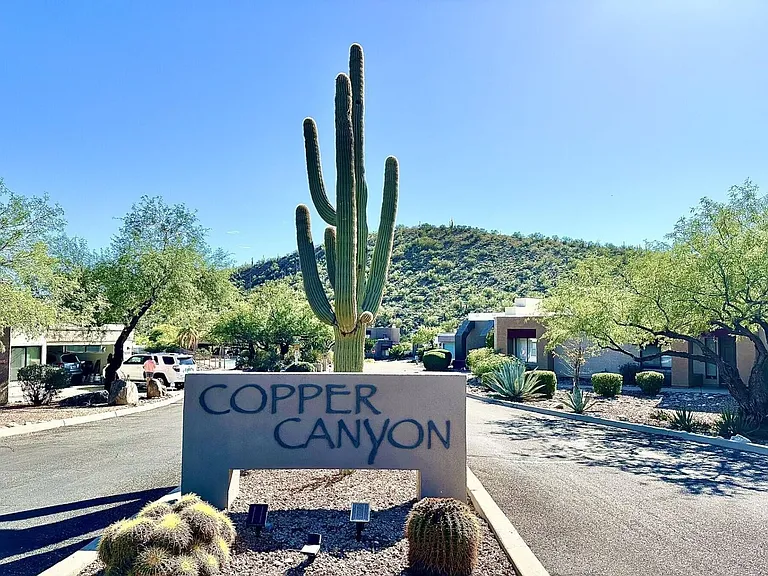 5565 N Sapphire Dr — Photo 11