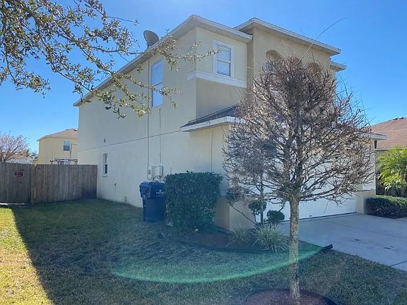 3rd image of 9648 Simeon Dr