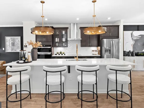 6237 Folly Ln, Alexandria, VA 22315