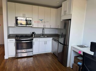 4511 Broadway APT 4B, Astoria, NY 11103
