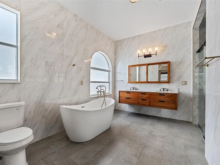 3336 Herringridge Dr — Photo 11