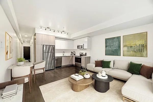 Welcome to Dexter Hayes! Modern convenience with exceptional views!