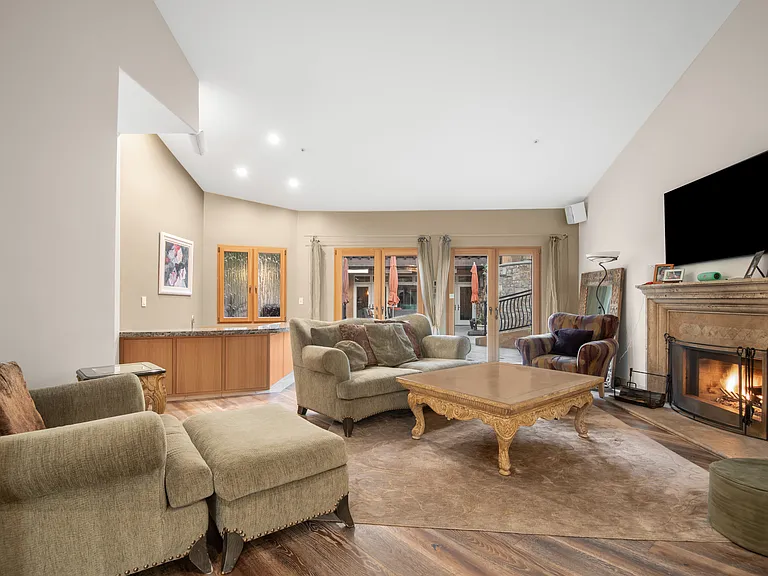 1650 Mesa Ridge Ave — Photo 18