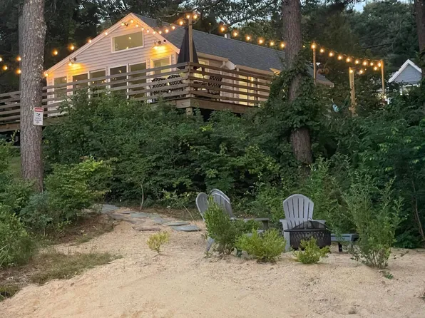 20 S Wind Dr, Plymouth, MA 02360