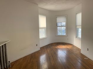 148 Oxford St, Somerville, MA 02143