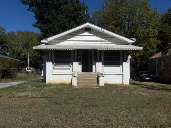 2009 W College Street, Springfield, MO 65806