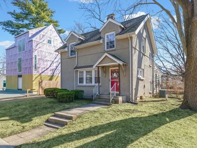 909 E Washington St, Urbana, IL, 61801