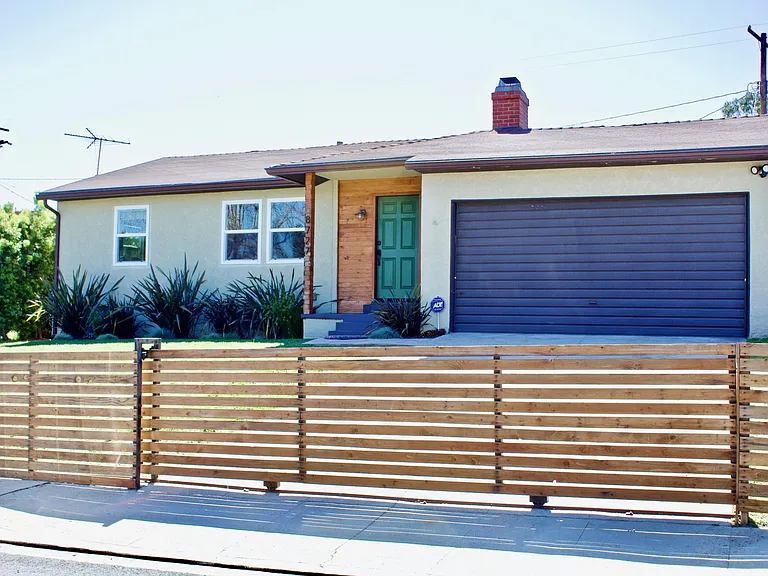 8727 Glider Ave — Photo 4