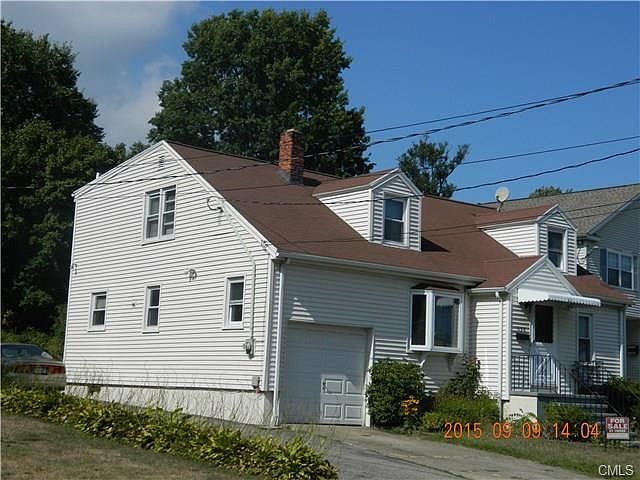 2nd image of 658 Lincoln Ave