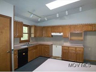 4th image of 5018 Kay St