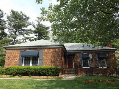 602 Gatehouse Ln, Douglass Hills, KY, 40243