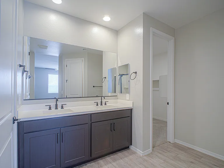35879 W Santa Barbara Ave — Photo 10