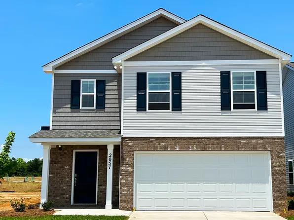 2057 Grovefield Dr, Hopkins, SC 29061