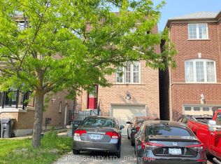 33 Caranci Cres, Brampton, ON L6P 1H1