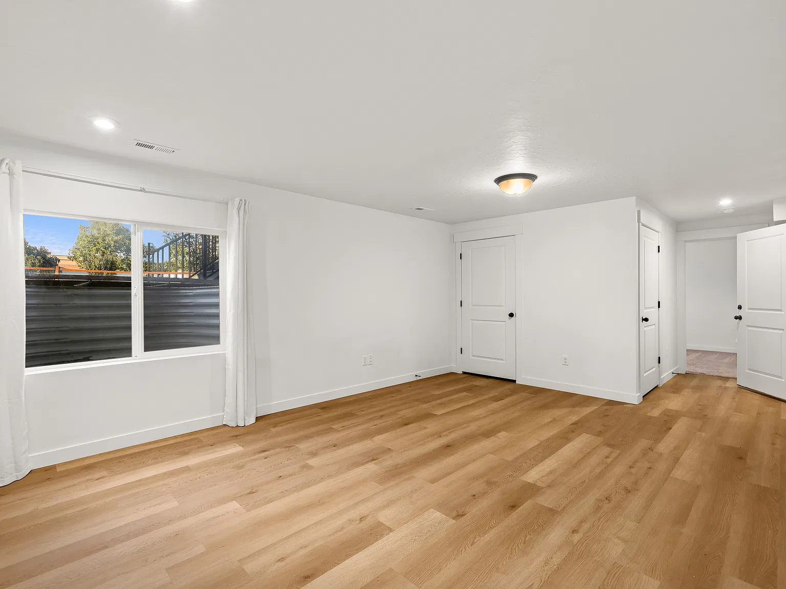 1 bed, 800 sqft, $1,500 — Photo 1