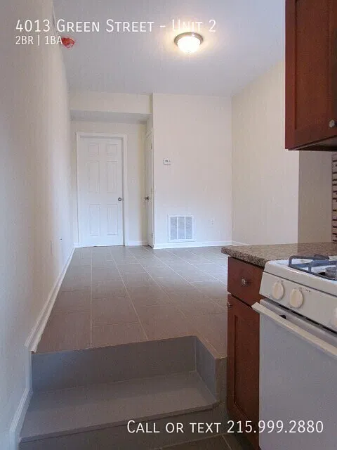 Modern 2 bedroom on Green street - Lease Length Negotiable — Photo 4