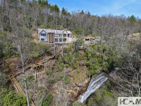 208 Nashs Knoll, Cashiers, NC 28717