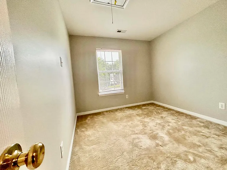 2512 Grand Glen Rd — Photo 25