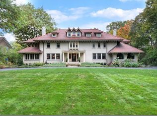 16190 S Park Blvd, Shaker Heights, OH 44120