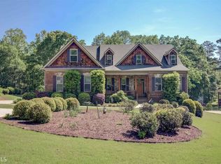 6221 Bell Dr, Flowery Branch, GA 30542