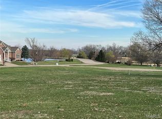 6 Bent Creek Dr, Farmington, MO 63640