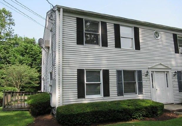2nd image of 37A Plumtrees Rd