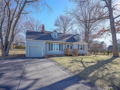 7475 Village Dr, Prairie Village, KS, 66208