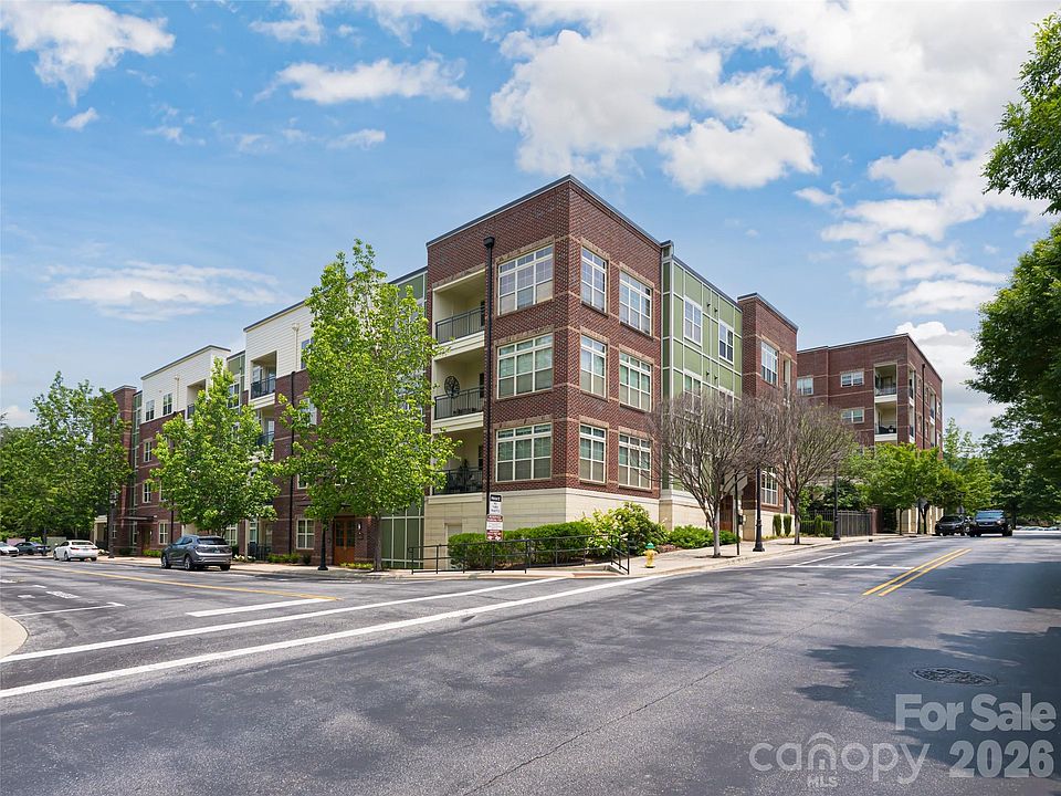 1st image of 5 Farleigh St APT 206