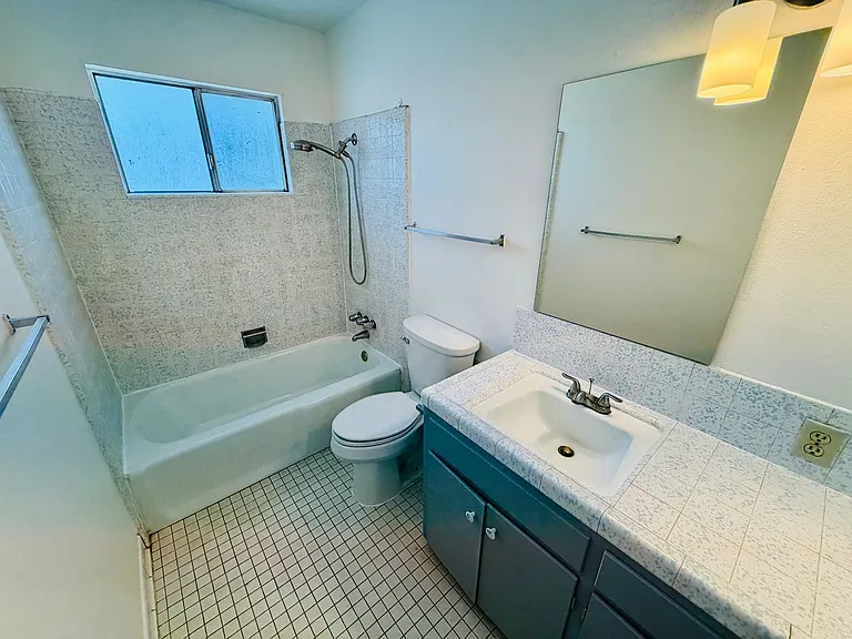 203 W Benjamin Holt Dr — Photo 25