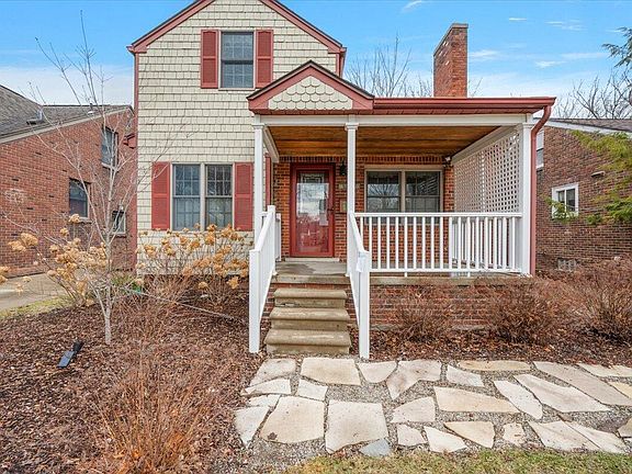 5th image of 1218 Roslyn Rd