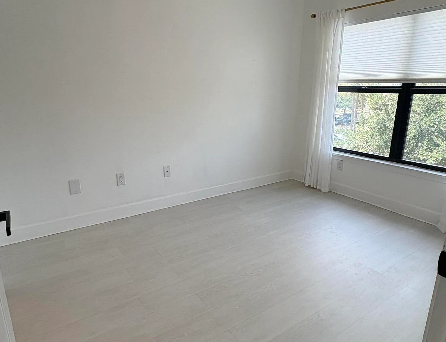 1 bed, 1.0 bath, 598 sqft, $1,500 — Photo 4