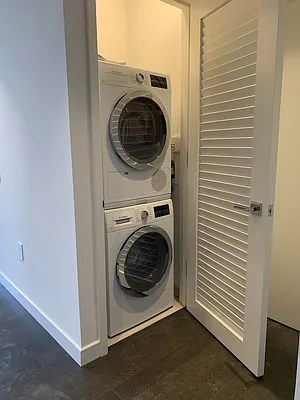 Rented by Winzone Realty Inc | media 61