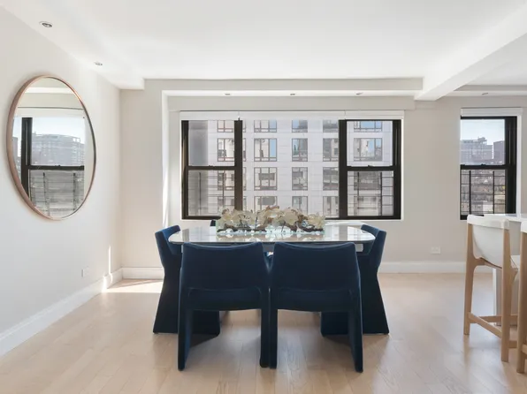 196 East 75th Street image 4 of 12