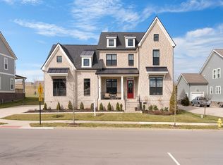 1033 Wetzel Dr, Franklin, TN 37064