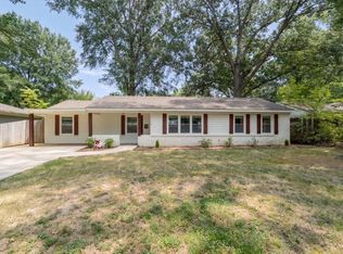 1170 Dearing Rd, Memphis, TN 38117