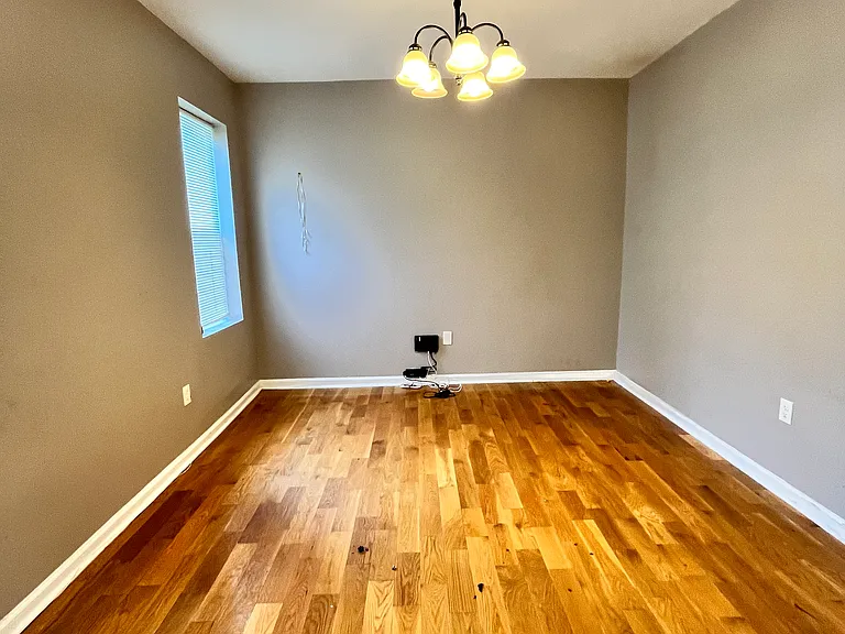 146-150 Manhattan Ave #3 — Photo 5