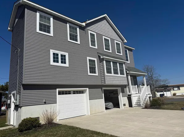 101 Beach Ave W, Brigantine, NJ 08203