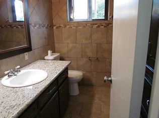 429 Sunset Dr, Dickinson, TX 77539