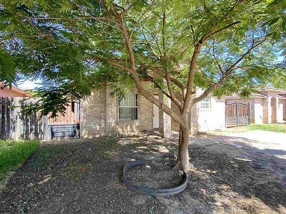 2nd image of 10211 Blitzen Dr