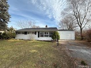 3507 Briarwood Dr, Flint, MI 48507