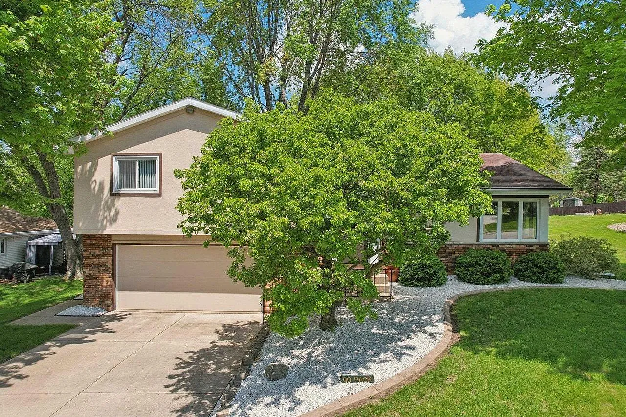 103 Winston Way photo 1