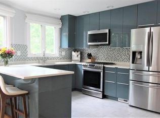 24 Bacon St #2, Watertown, MA 02472
