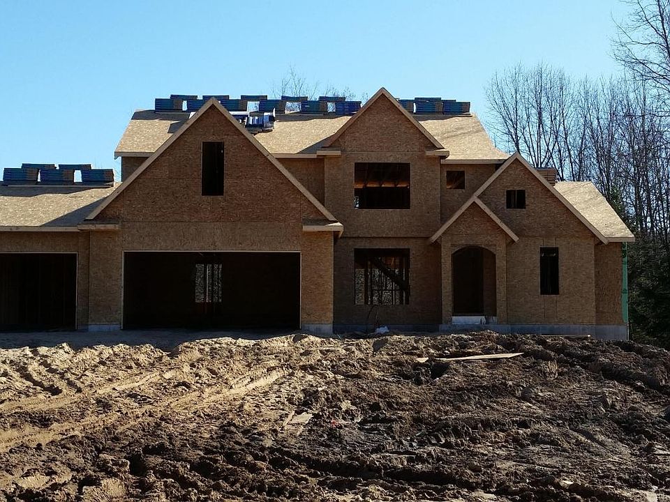 2nd image of 3404 Wolven Ridge Dr NE