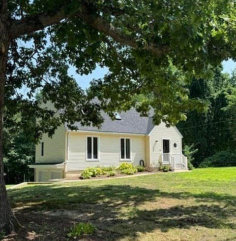 1st image of 46 Old Powder House Rd